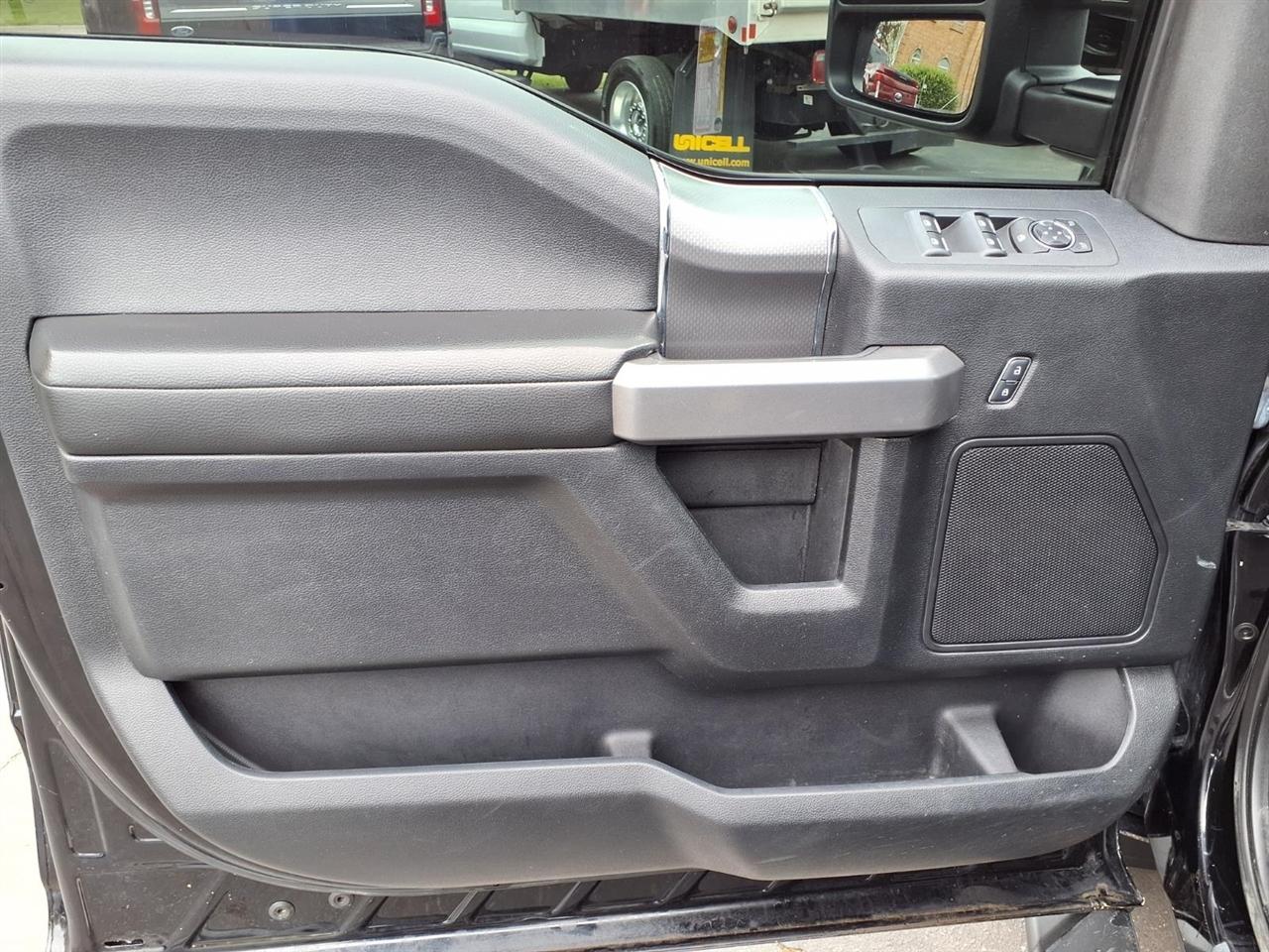 Ford F-150 4WD SuperCrew 145" XLT 2016