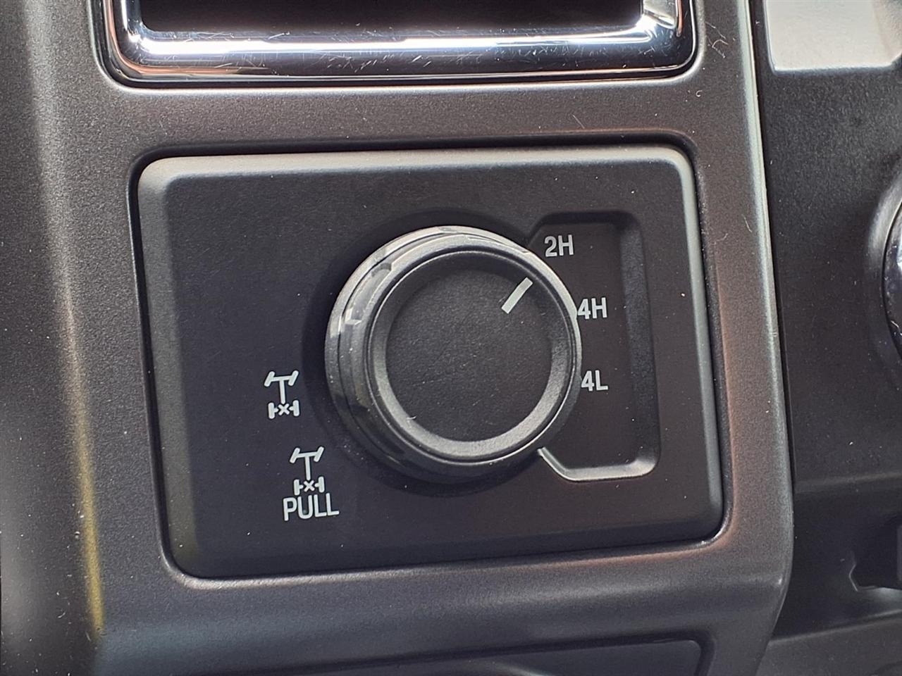Ford F-150 4WD SuperCrew 145" XLT 2016