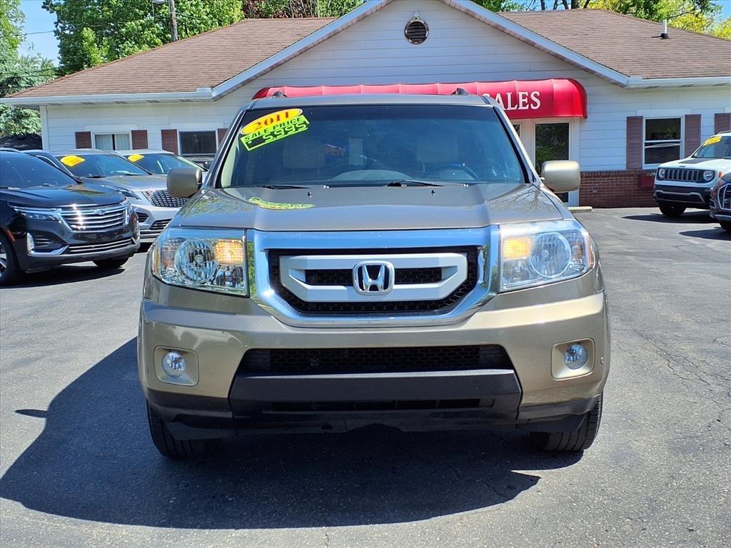Honda Pilot 4WD 4dr Touring w/RES & Navi 2011