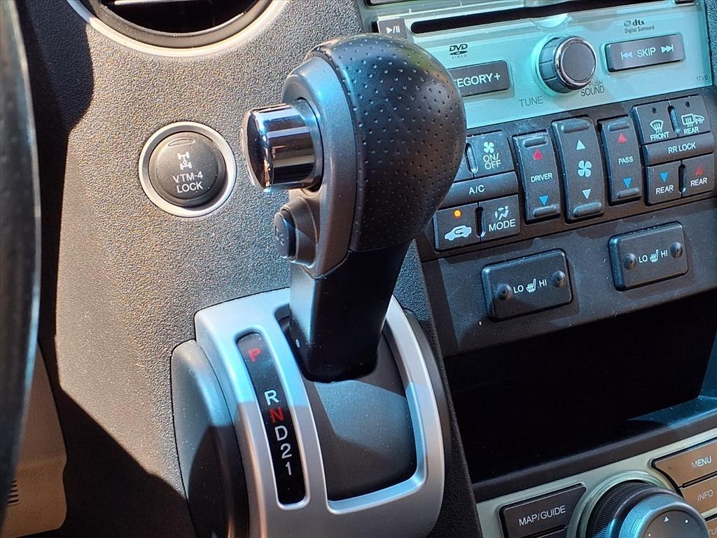 Honda Pilot 4WD 4dr Touring w/RES & Navi 2011