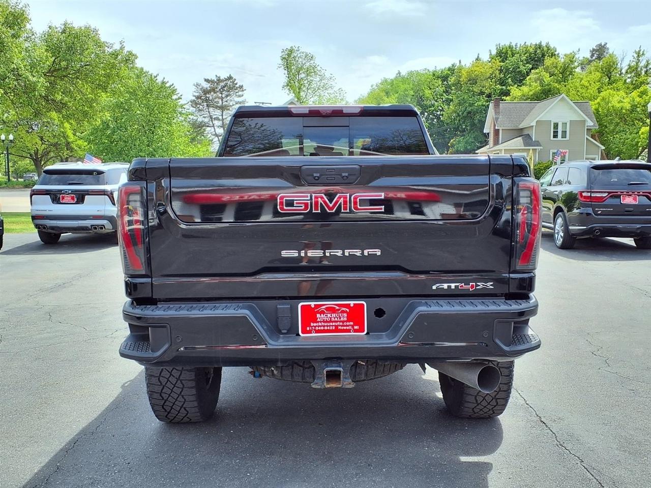 GMC Sierra 2500HD 4WD Crew Cab 159" AT4X 2024