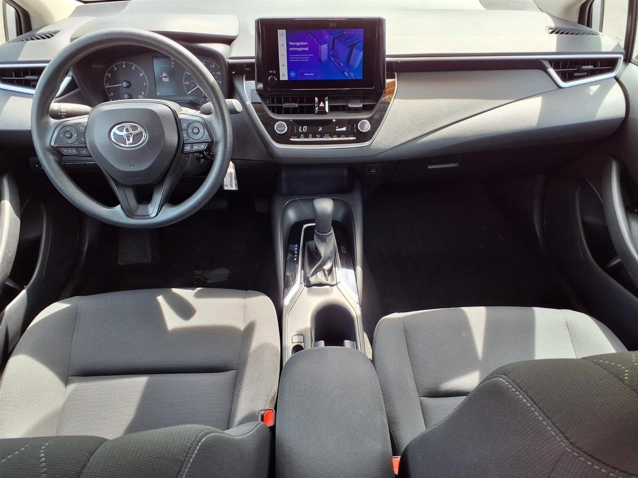 Toyota Corolla LE CVT (Natl) 2024