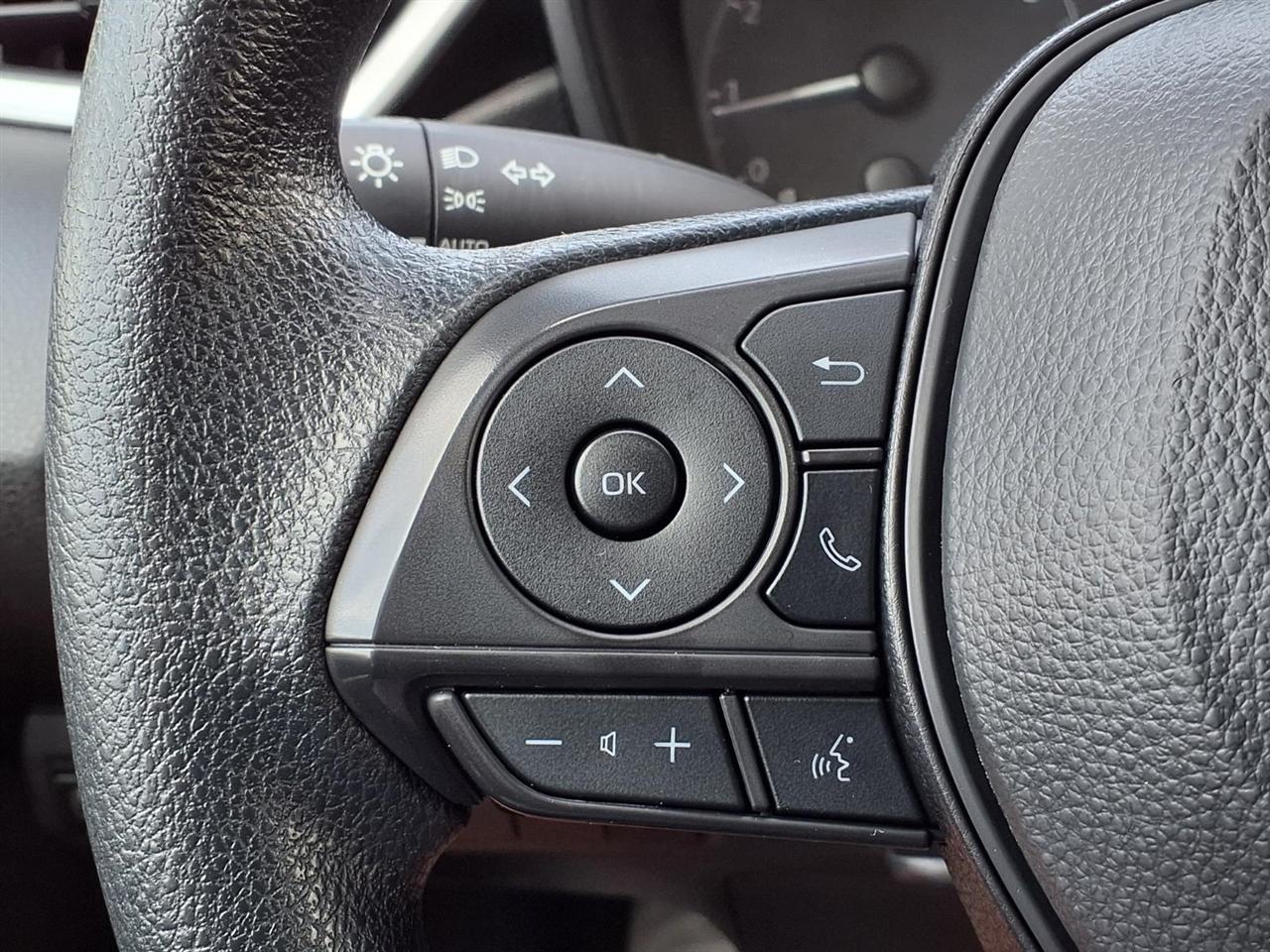 Toyota Corolla LE CVT (Natl) 2024