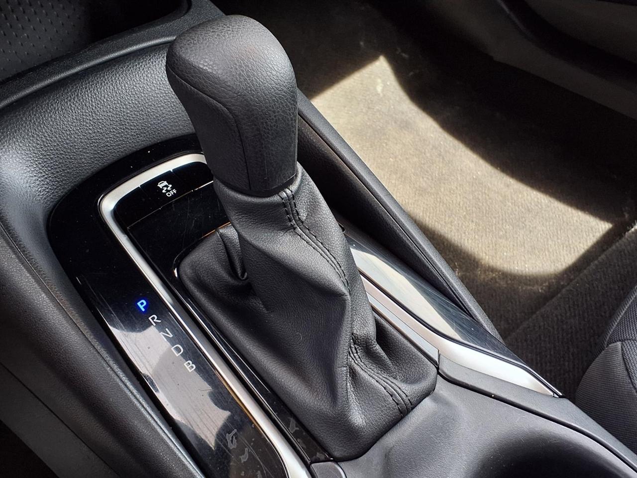 Toyota Corolla LE CVT (Natl) 2024