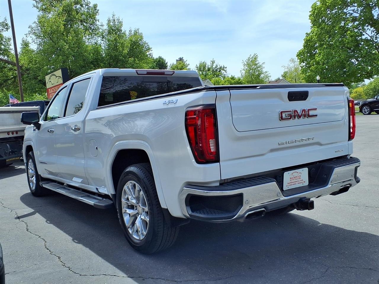 GMC Sierra 1500 4WD Crew Cab 157" SLT 2020