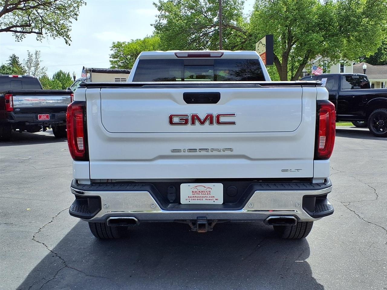 GMC Sierra 1500 4WD Crew Cab 157" SLT 2020