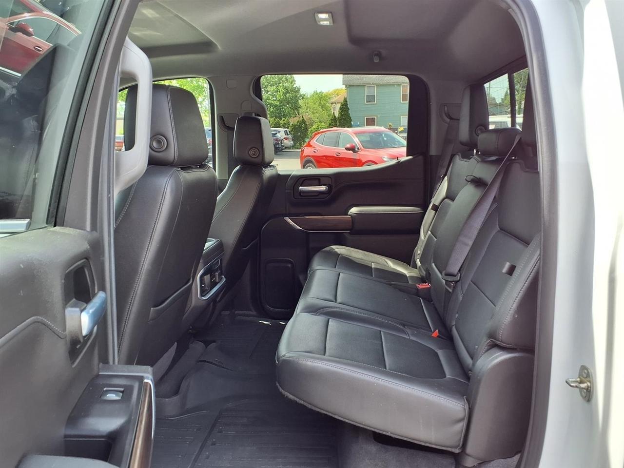 GMC Sierra 1500 4WD Crew Cab 157" SLT 2020