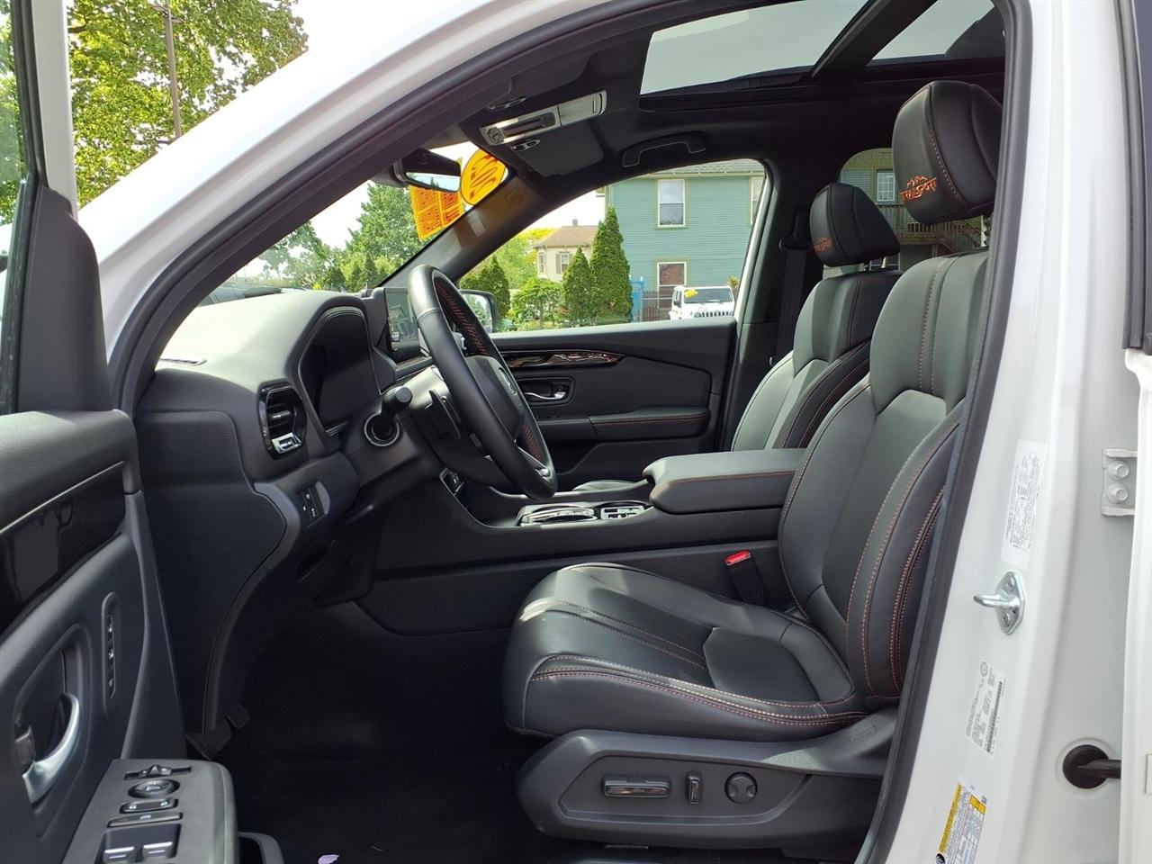 Honda Pilot TrailSport AWD 2025