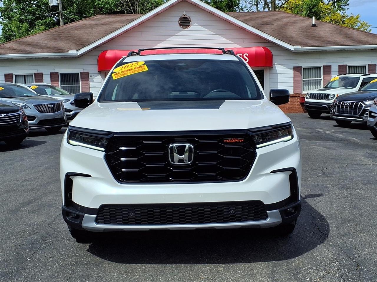 Honda Pilot TrailSport AWD 2025