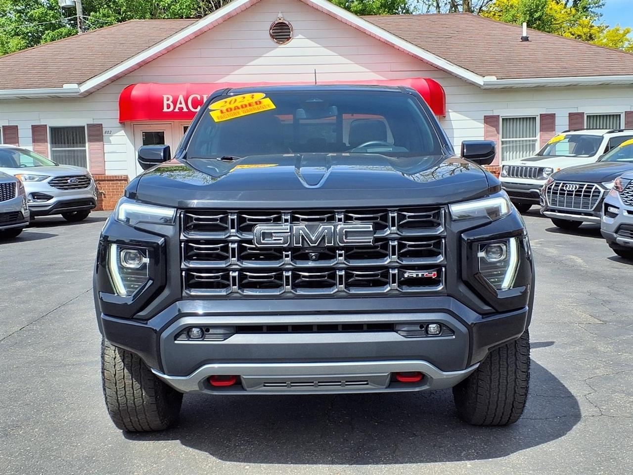 GMC Canyon 4WD Crew Cab AT4 2023