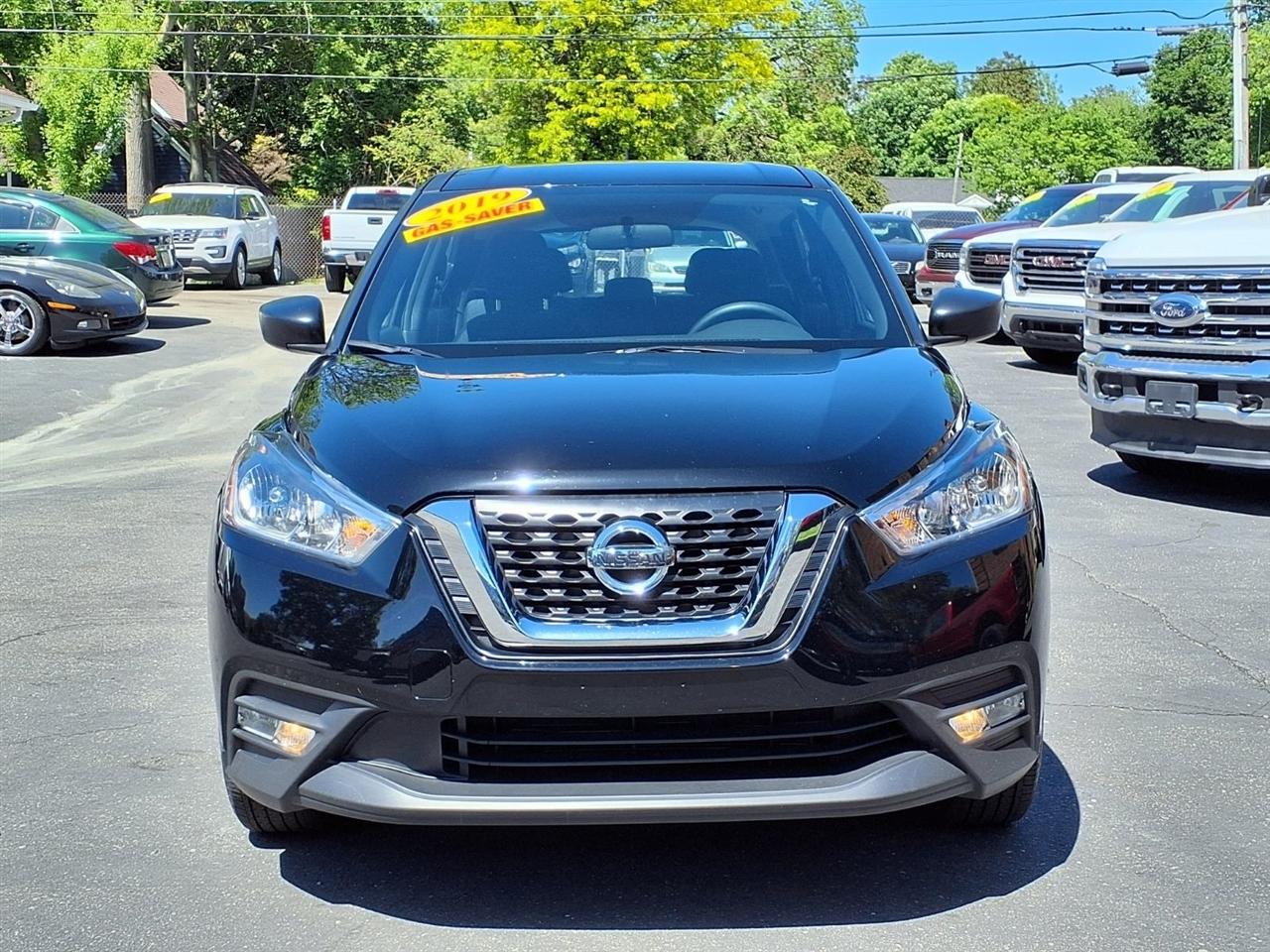 Nissan Kicks SV FWD 2019