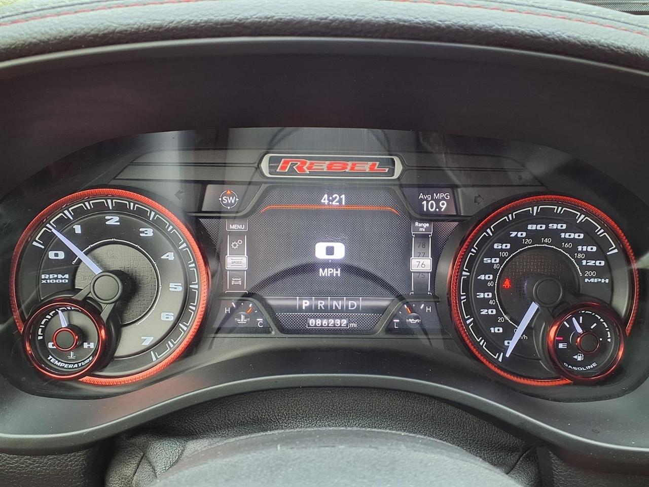 RAM 1500 Rebel 4x4 Crew Cab 5'7" Box 2019