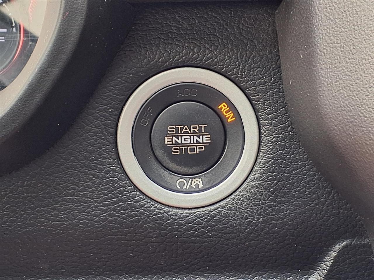 RAM 1500 Rebel 4x4 Crew Cab 5'7" Box 2019