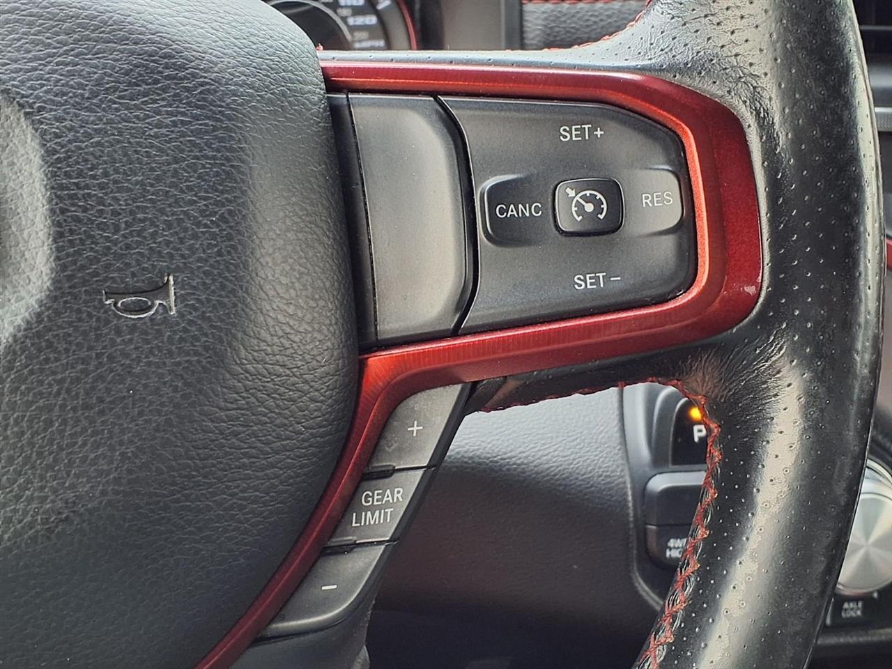RAM 1500 Rebel 4x4 Crew Cab 5'7" Box 2019