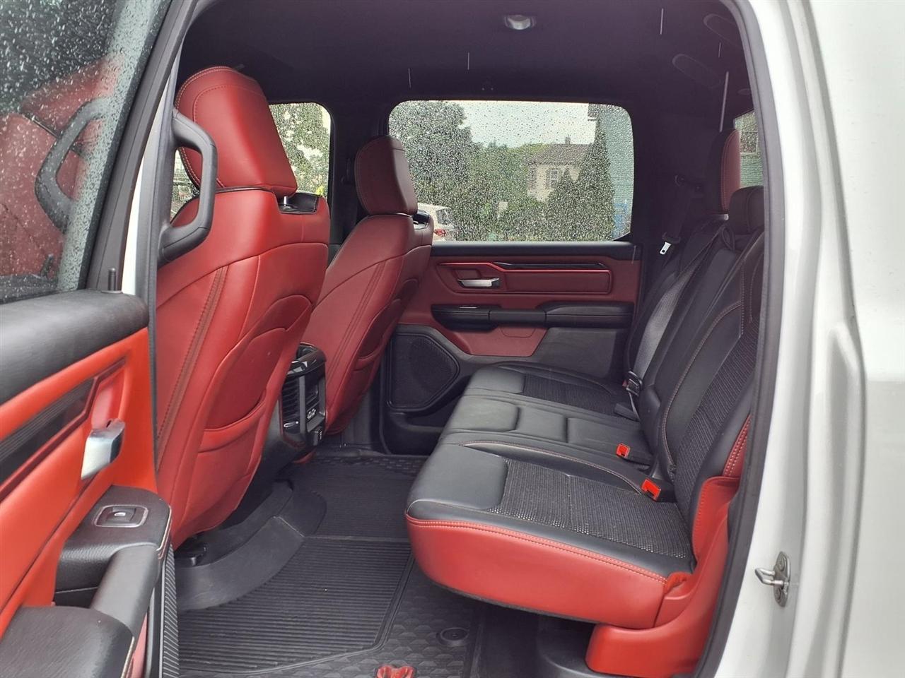 RAM 1500 Rebel 4x4 Crew Cab 5'7" Box 2019