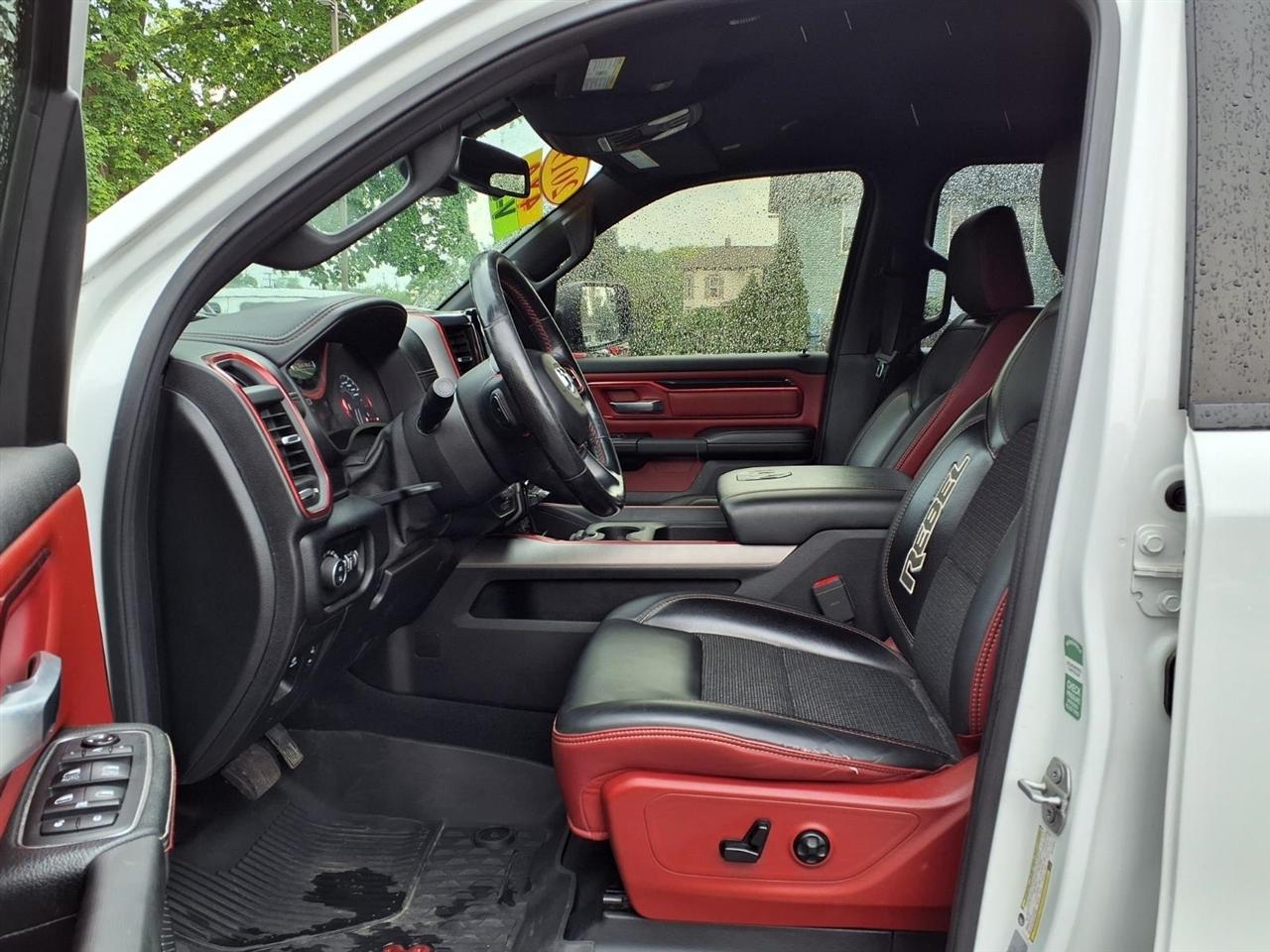 RAM 1500 Rebel 4x4 Crew Cab 5'7" Box 2019