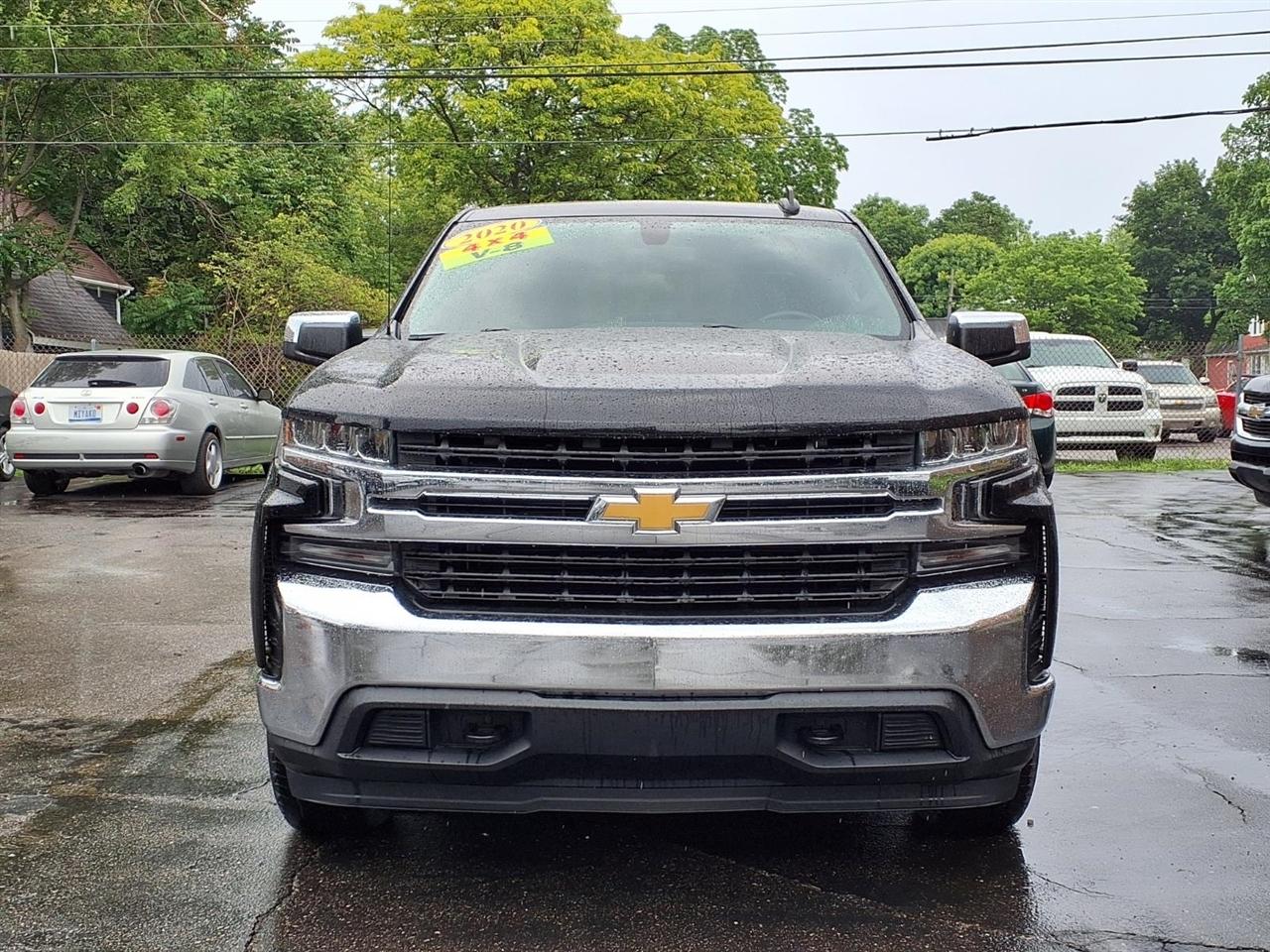 Chevrolet Silverado 1500 4WD Crew Cab 147" LT 2020