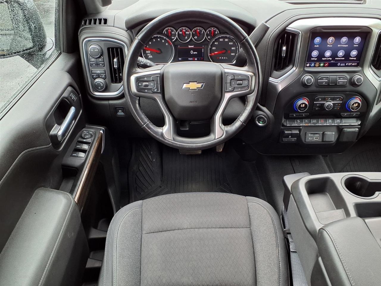 Chevrolet Silverado 1500 4WD Crew Cab 147" LT 2020