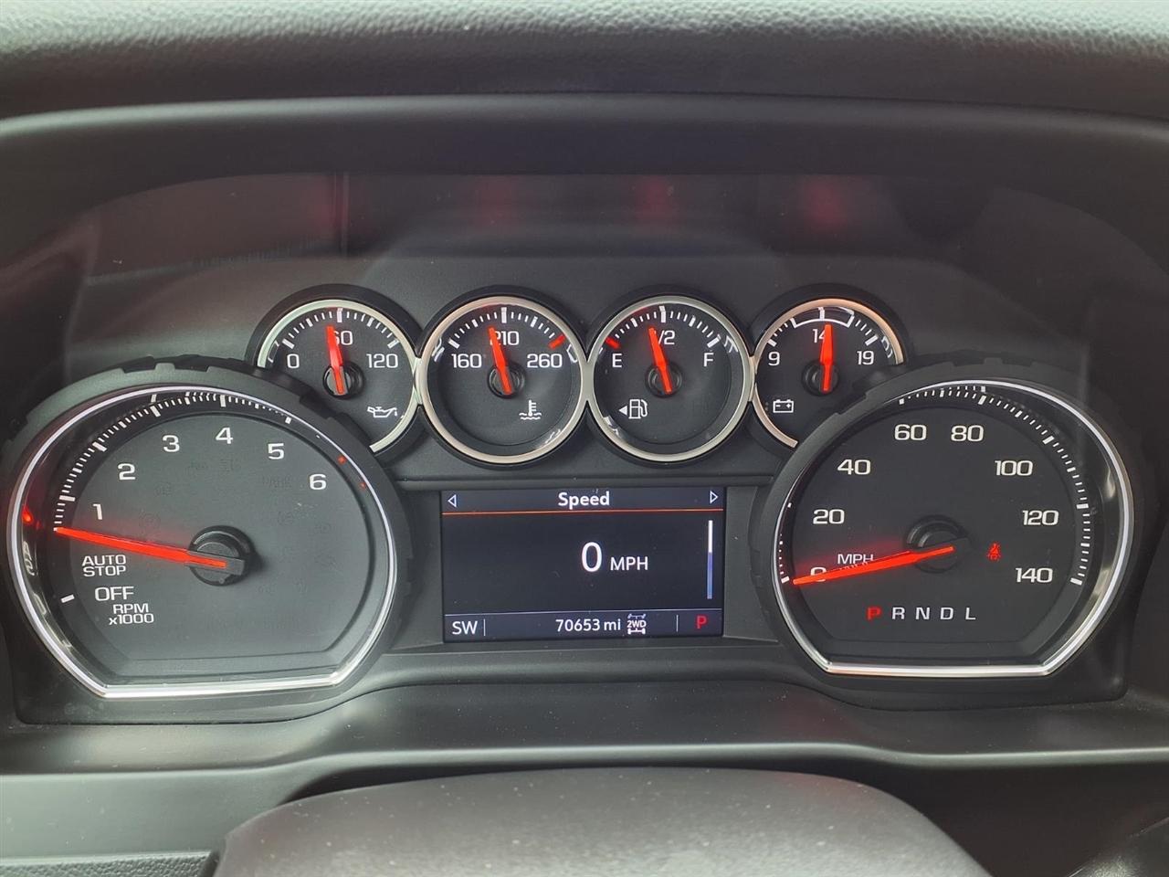 Chevrolet Silverado 1500 4WD Crew Cab 147" LT 2020