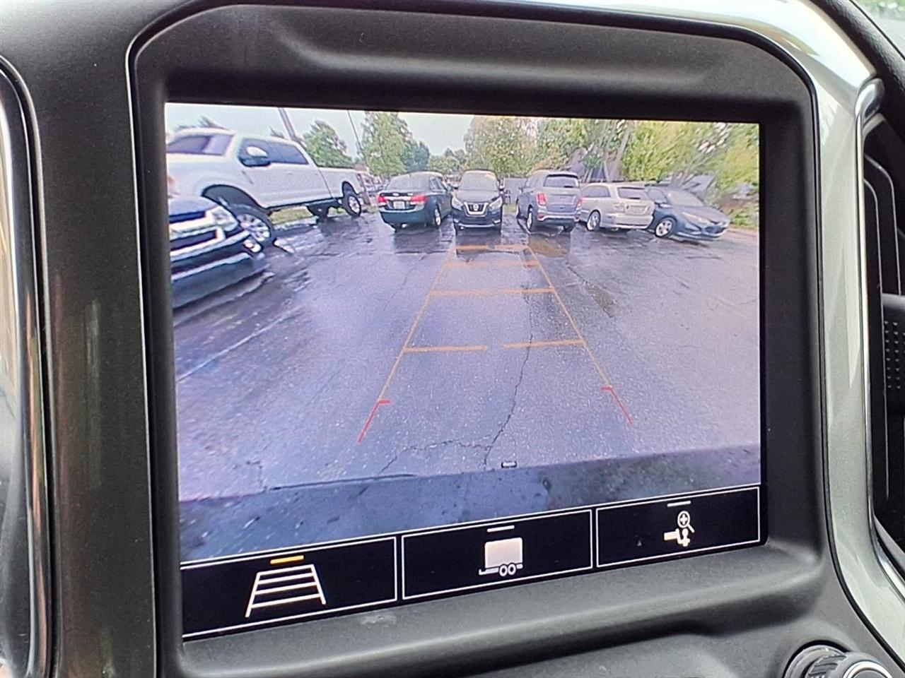 Chevrolet Silverado 1500 4WD Crew Cab 147" LT 2020