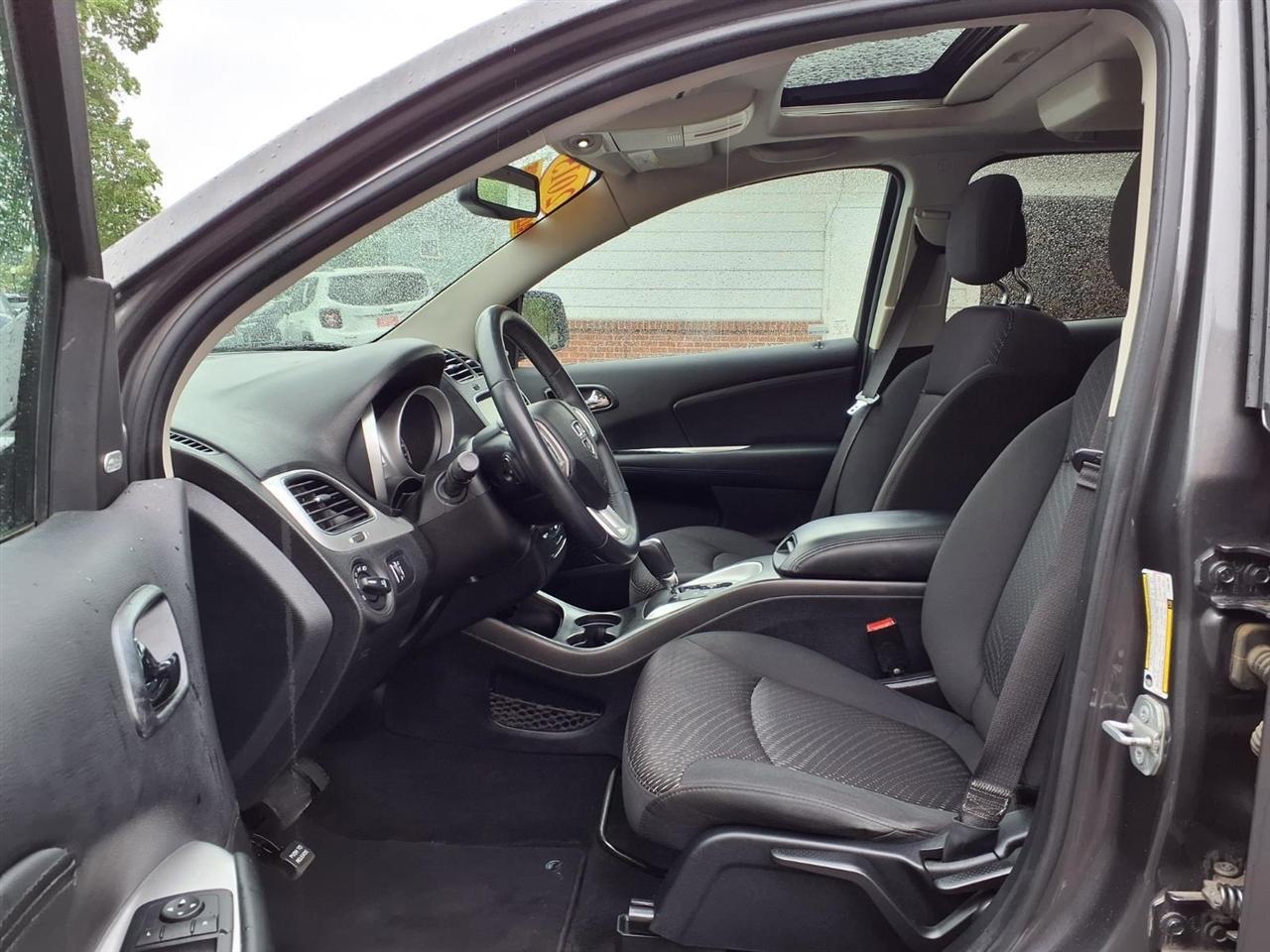 Dodge Journey FWD 4dr SXT 2015