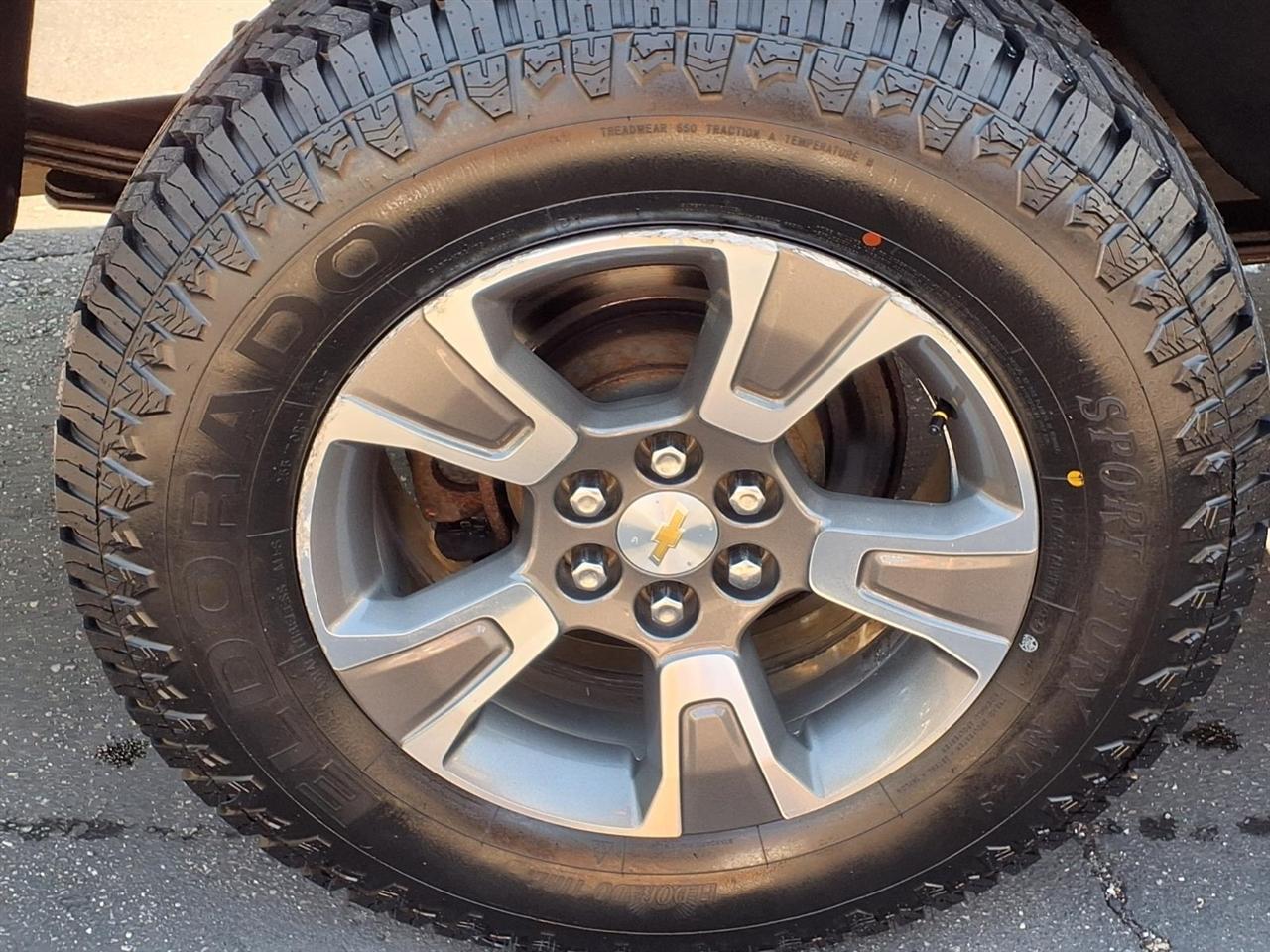 Chevrolet Colorado 4WD Crew Cab 128.3" Z71 2018