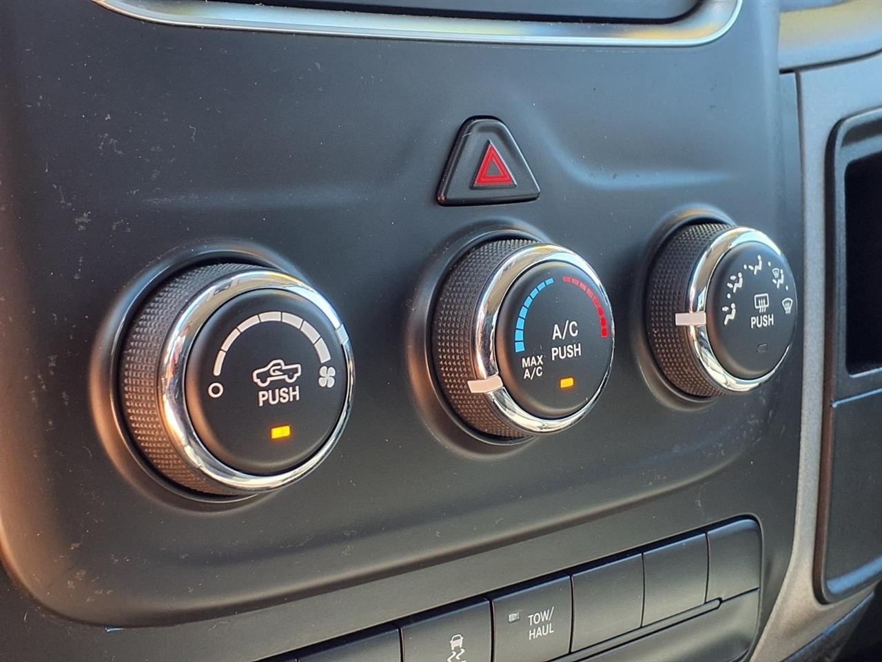 RAM 1500 Classic ST 4x4 Quad Cab 6'4" Box 2019