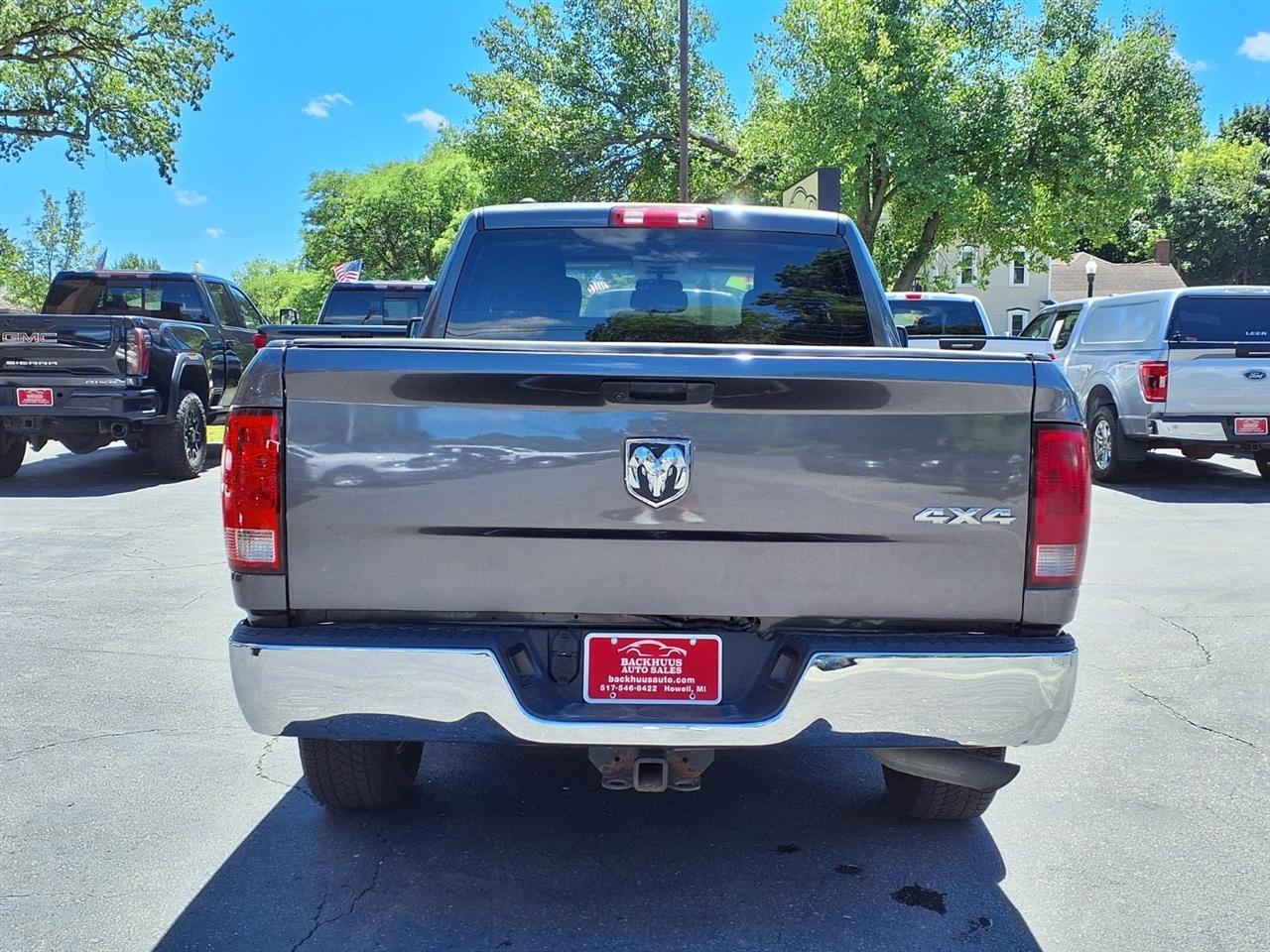 RAM 1500 Classic ST 4x4 Quad Cab 6'4" Box 2019