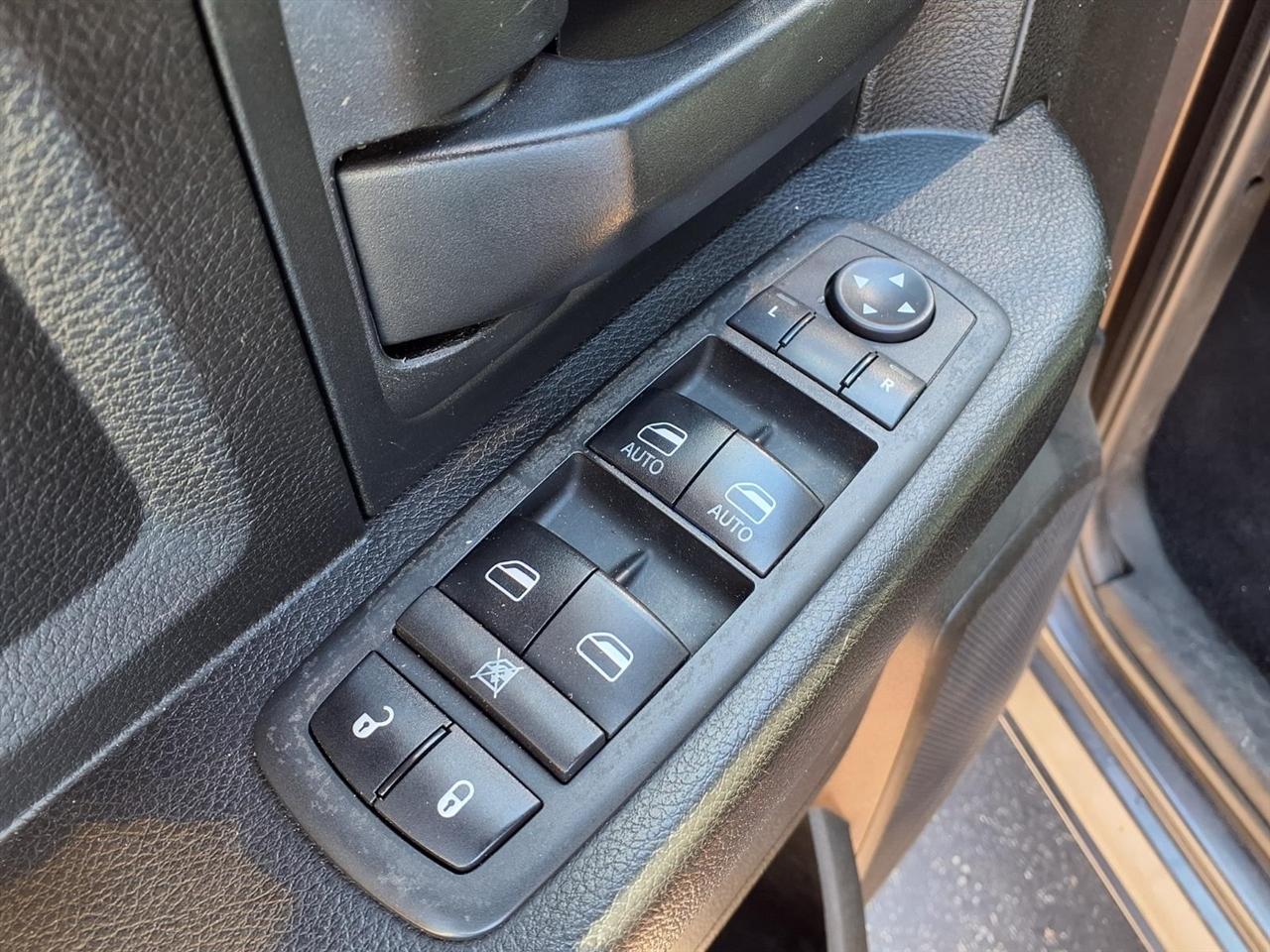 RAM 1500 Classic ST 4x4 Quad Cab 6'4" Box 2019