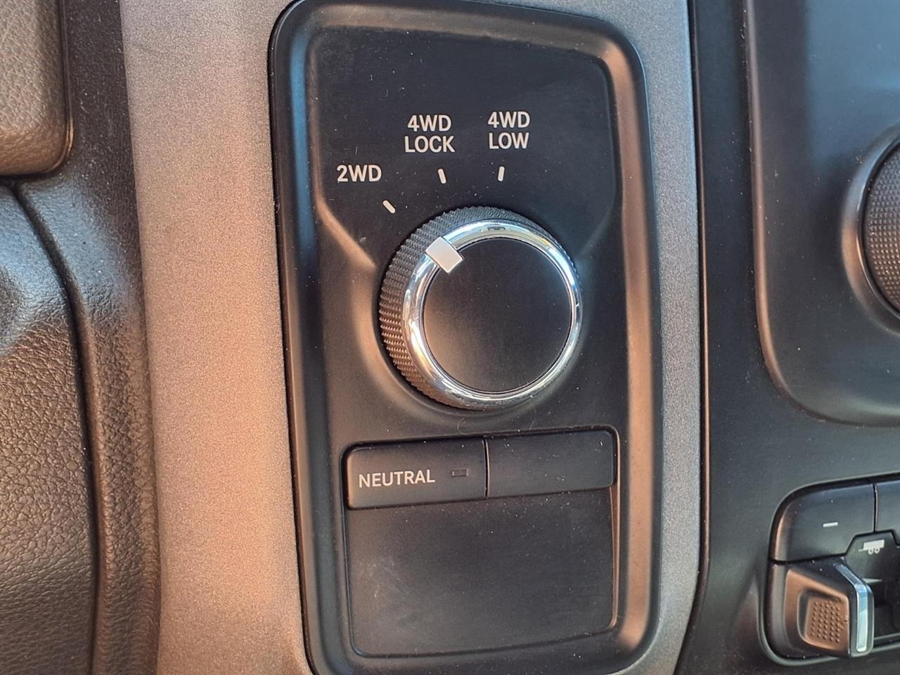 RAM 1500 Classic ST 4x4 Quad Cab 6'4" Box 2019