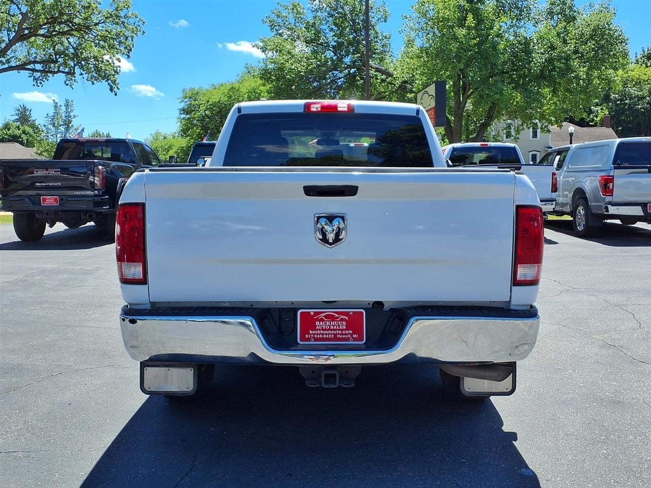 RAM 1500 Classic ST 4x4 Quad Cab 6'4" Box 2019