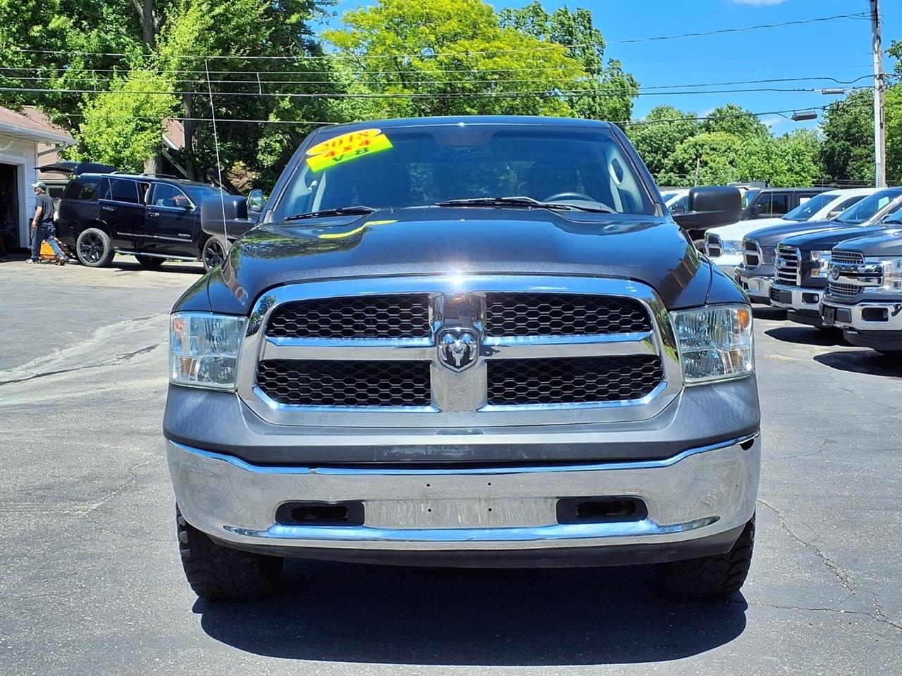 RAM 1500 ST 4x4 Quad Cab 6'4" Box *Ltd Avail* 2018
