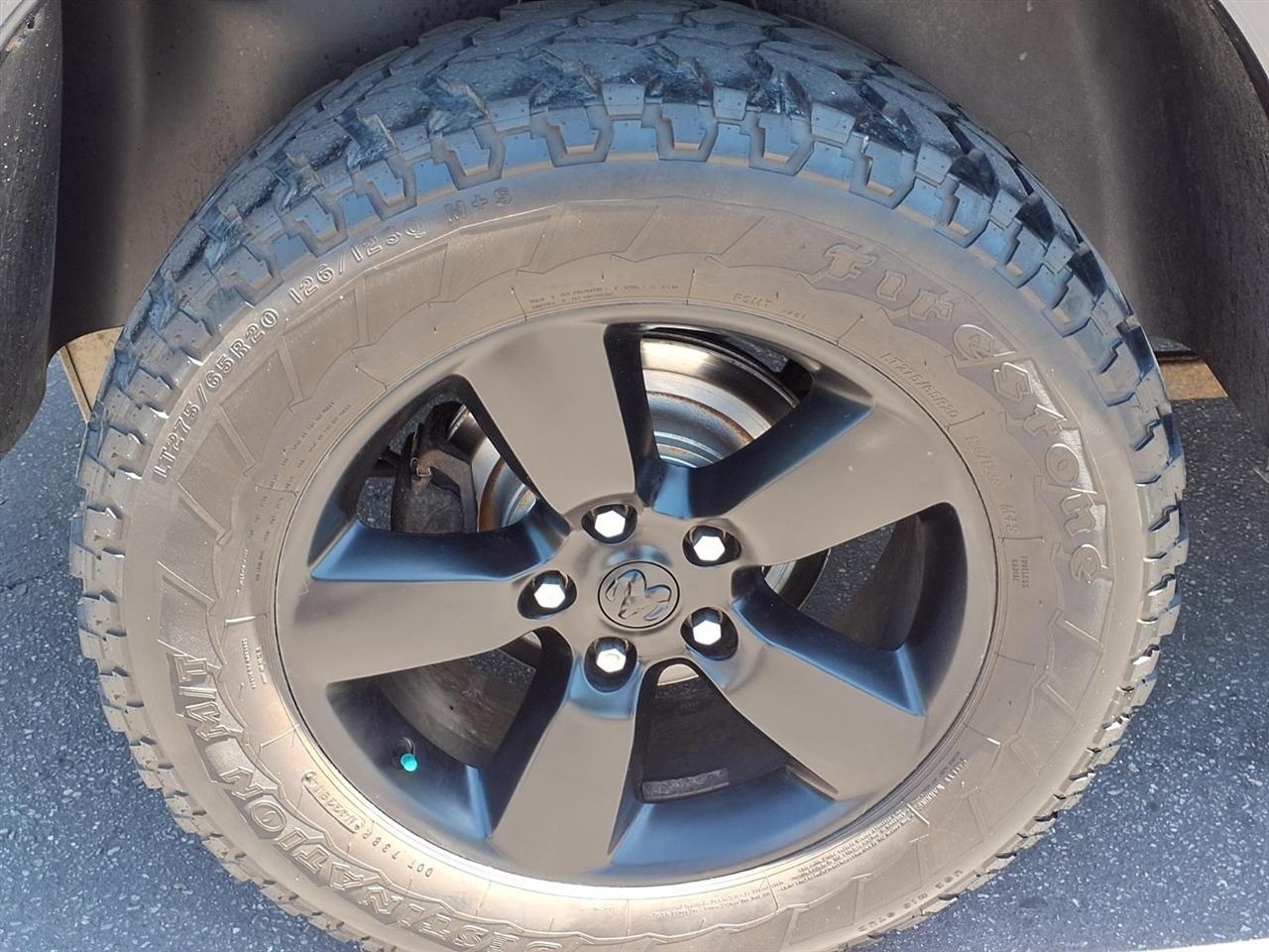 RAM 1500 ST 4x4 Quad Cab 6'4" Box *Ltd Avail* 2018