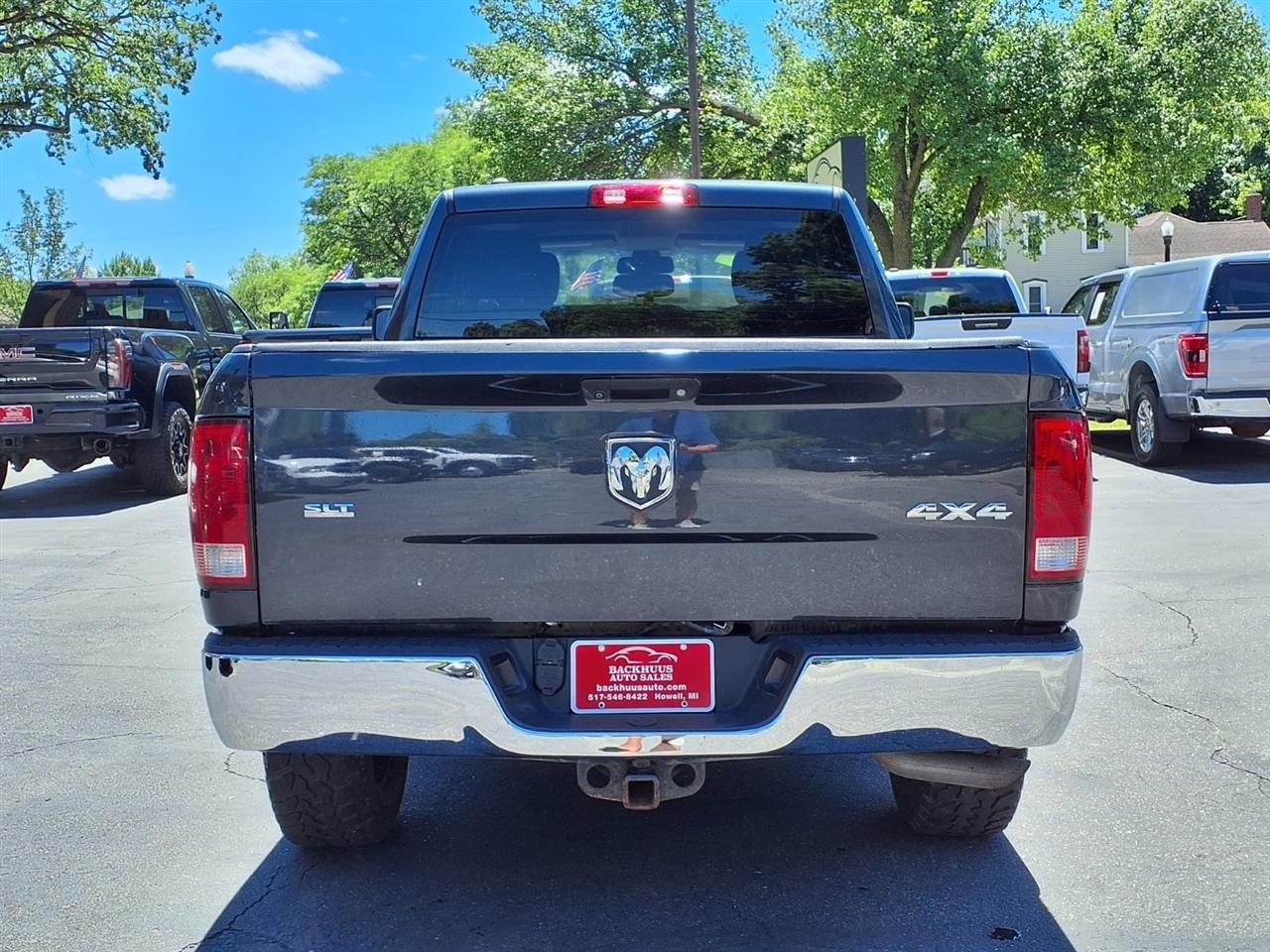 RAM 1500 ST 4x4 Quad Cab 6'4" Box *Ltd Avail* 2018