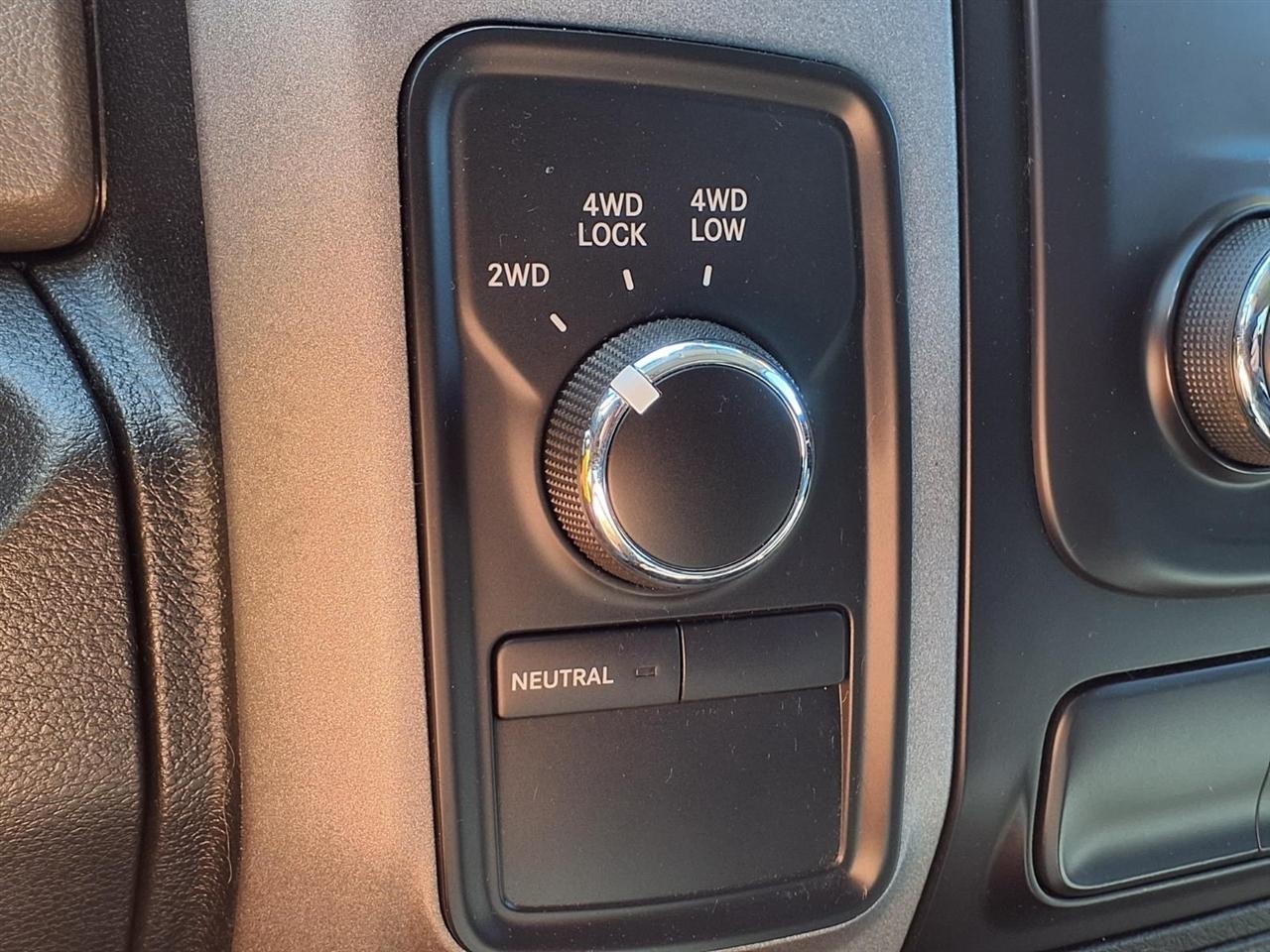RAM 1500 ST 4x4 Quad Cab 6'4" Box *Ltd Avail* 2018