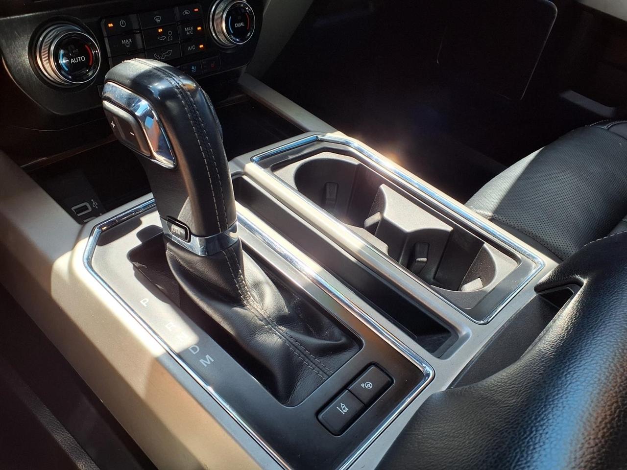 Ford F-150 Lariat SuperCrew Short Box 4WD 2018