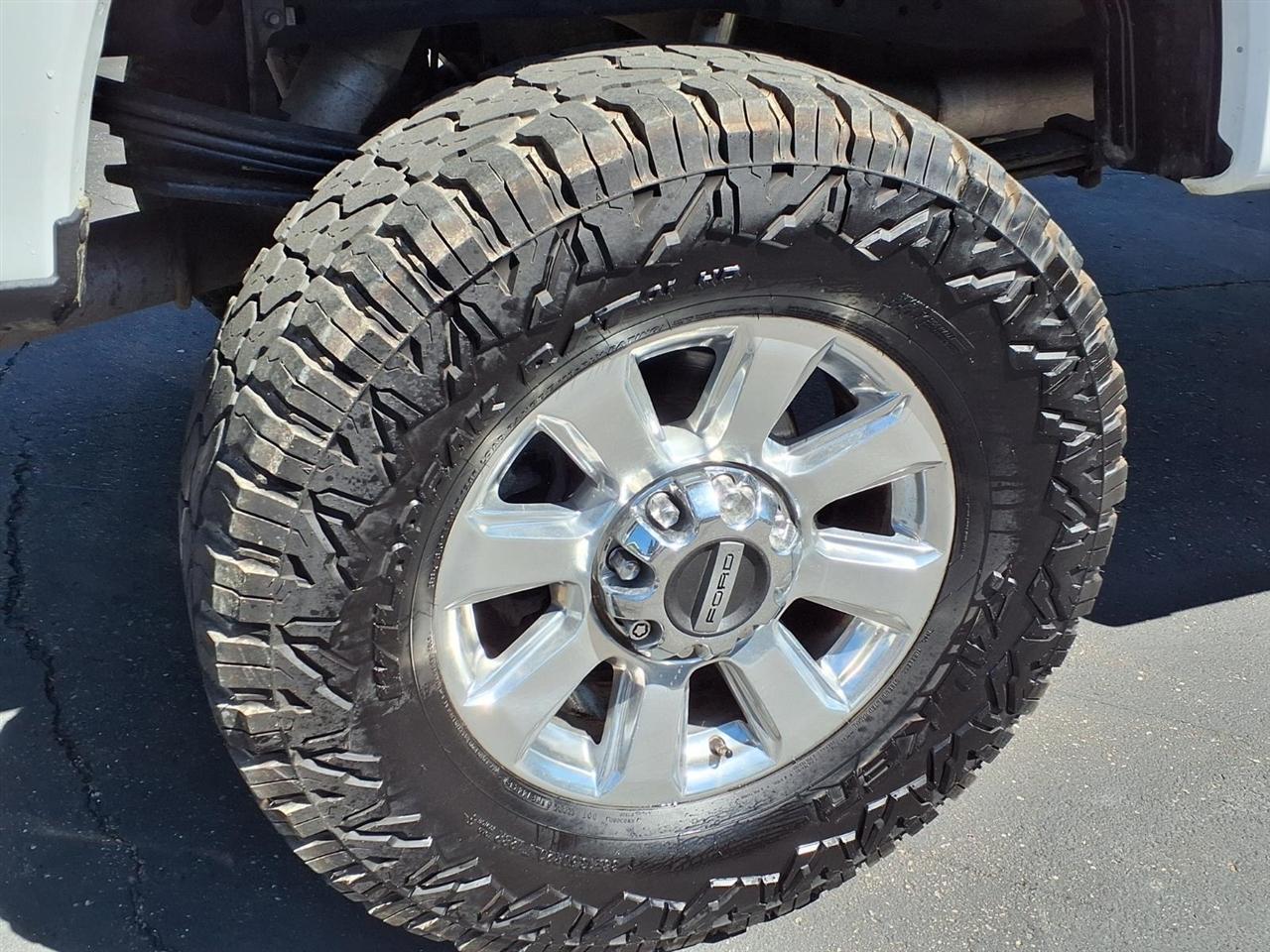Ford Super Duty F-250 SRW Lariat 4WD Crew Cab 6.75' Box 2018