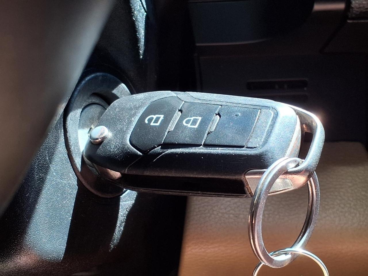 Ford Super Duty F-250 SRW Lariat 4WD Crew Cab 6.75' Box 2018