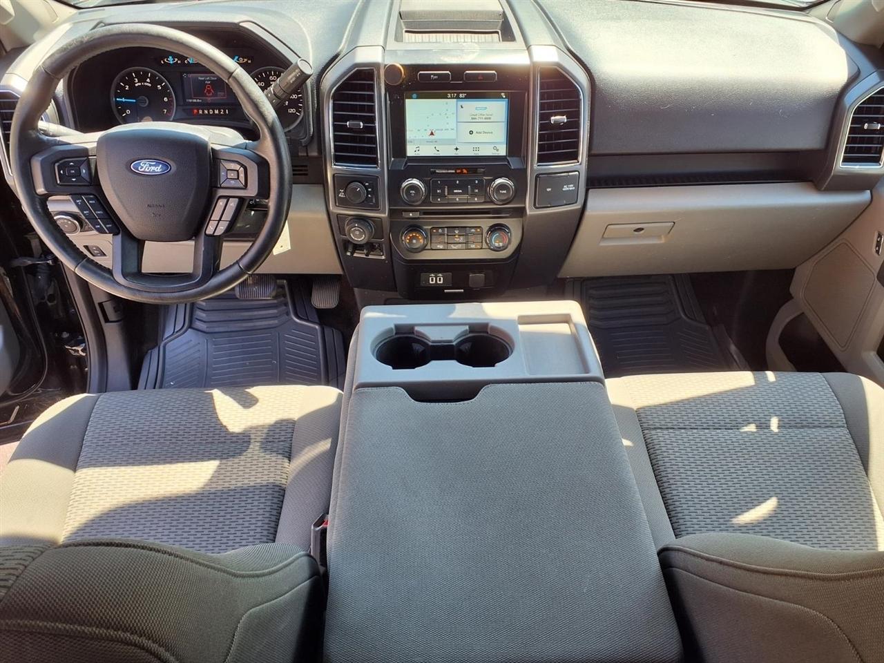 Ford F-150 Lariat 4WD SuperCab 8' Box 2017