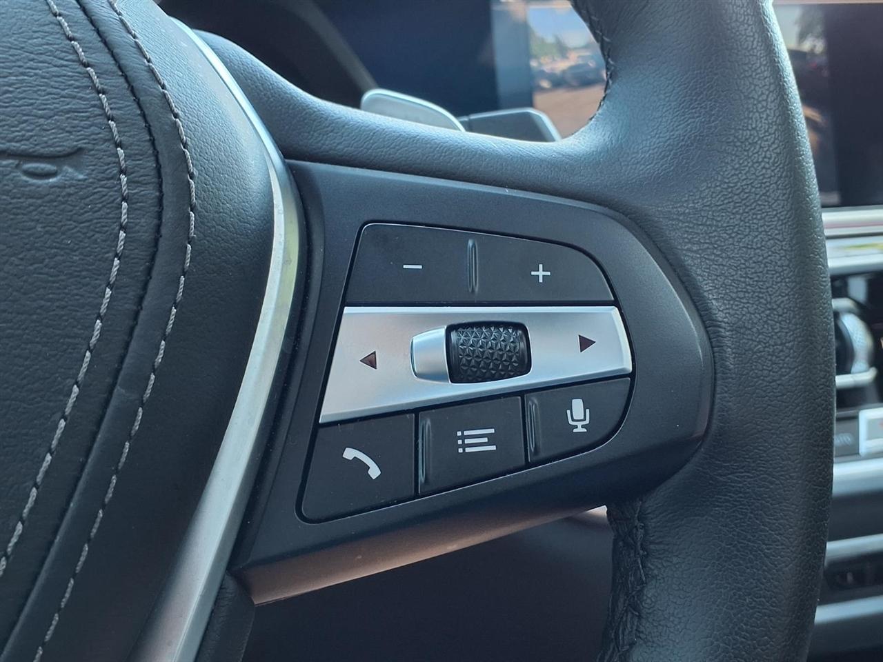 BMW X5 xDrive40i Sports Activity Vehicle 2021