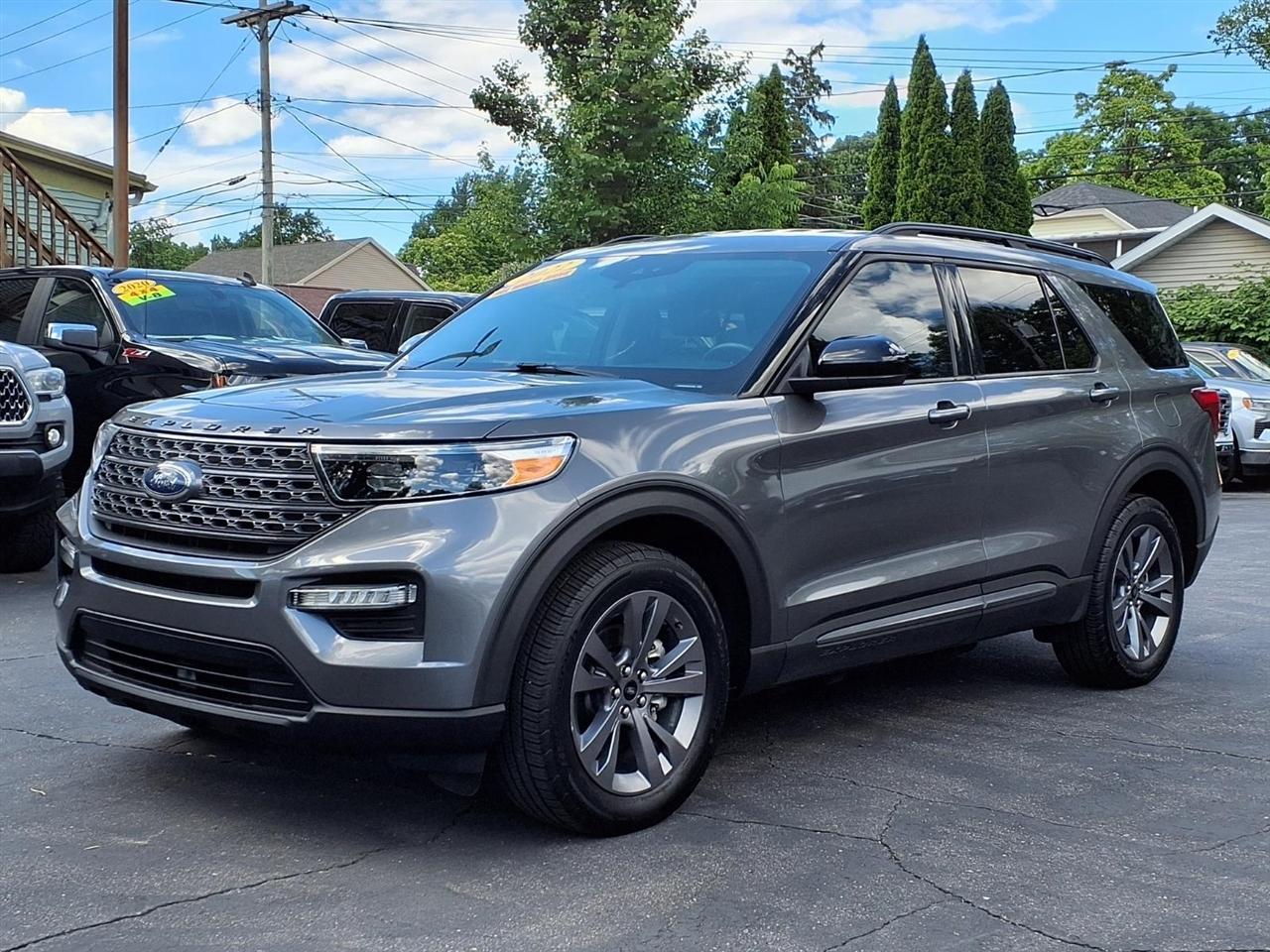 Ford Explorer XLT 4WD 2022