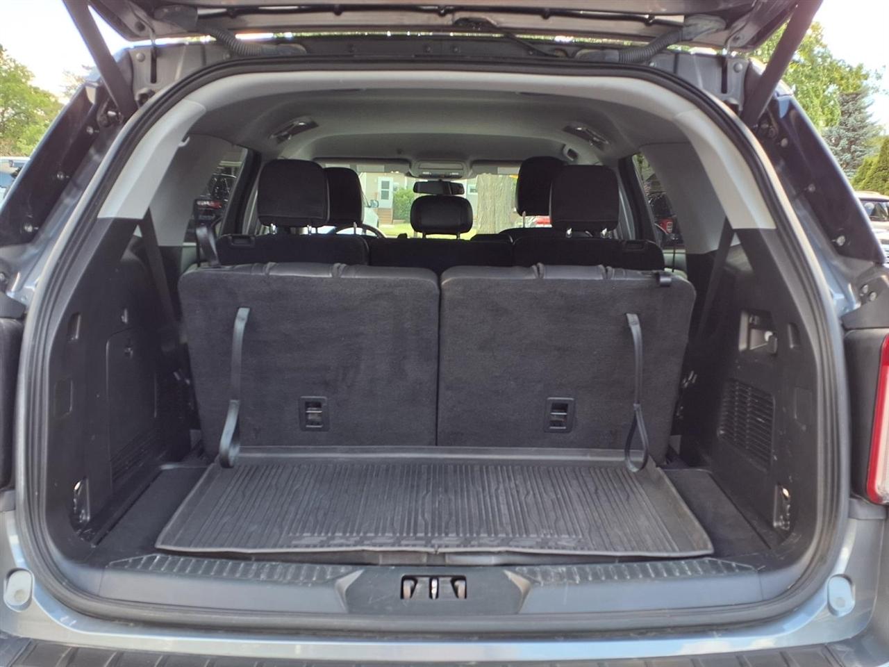 Ford Explorer XLT 4WD 2022