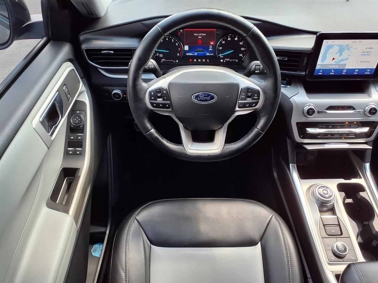 Ford Explorer XLT 4WD 2022