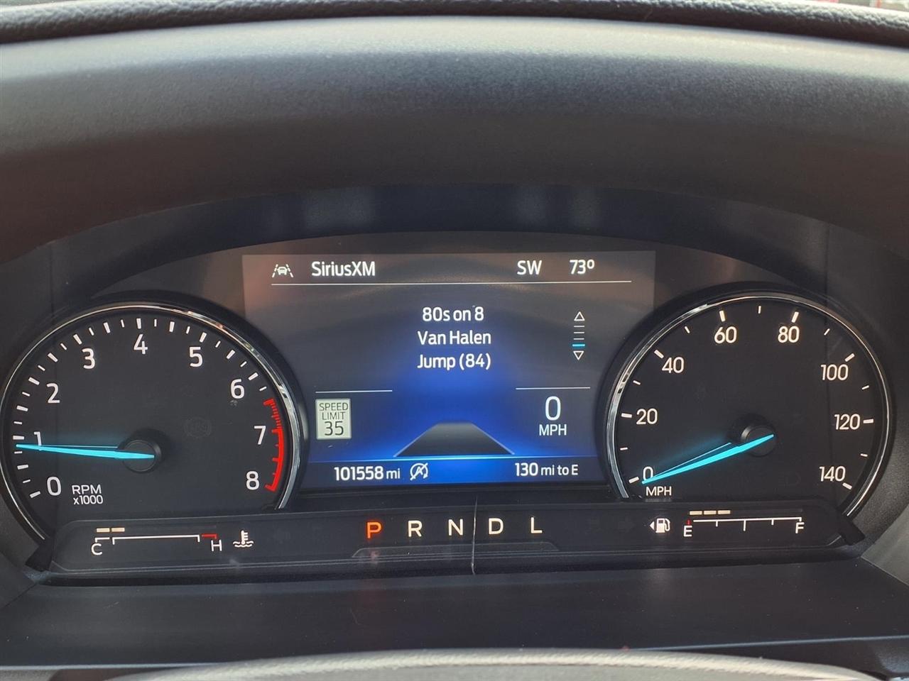 Ford Explorer XLT 4WD 2022