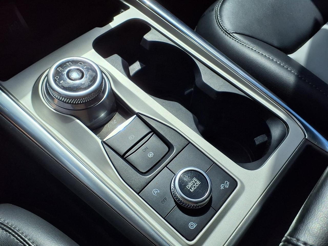 Ford Explorer XLT 4WD 2022