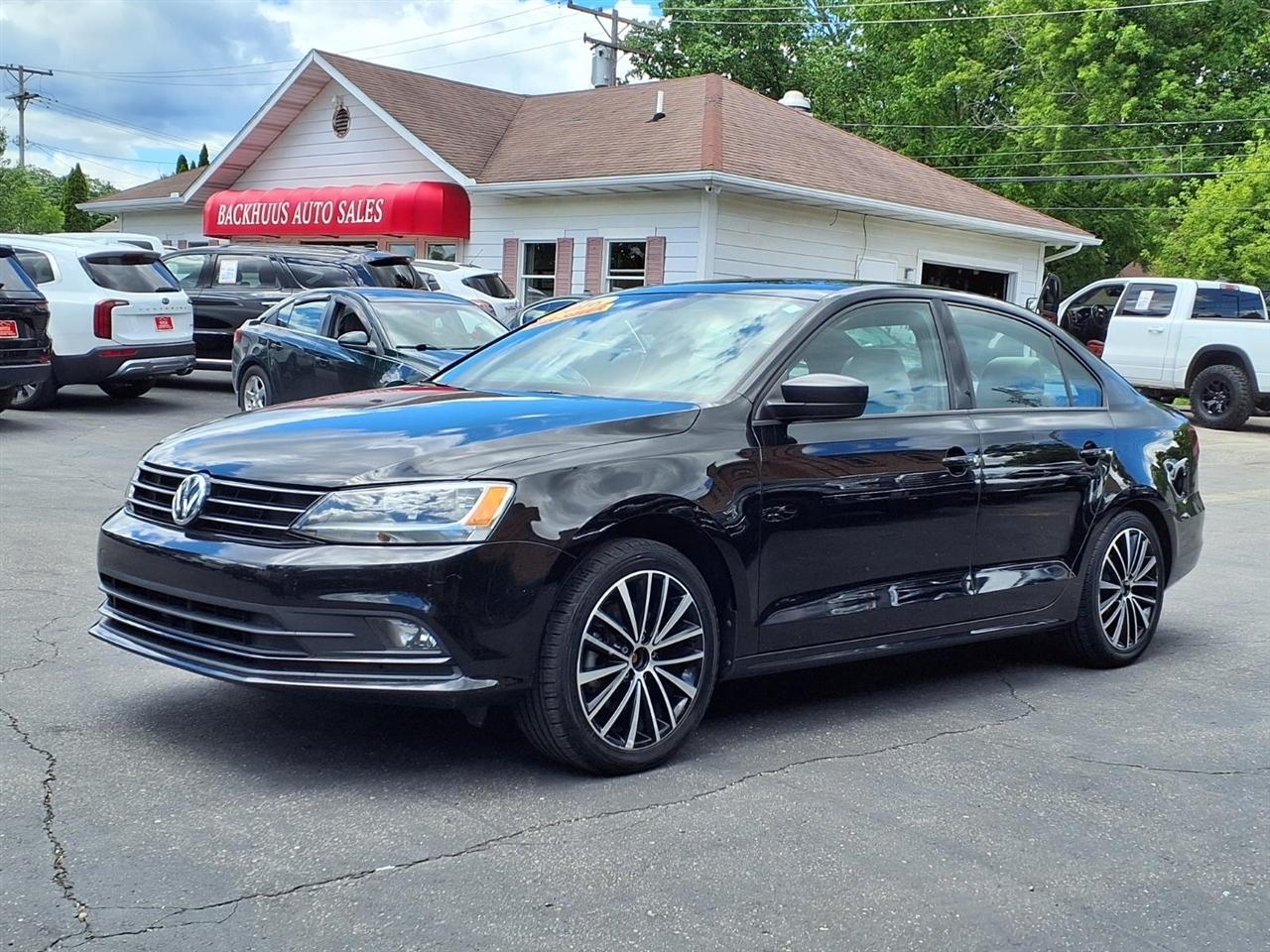 Volkswagen Jetta Sedan 4dr Man 1.8T Sport PZEV 2016