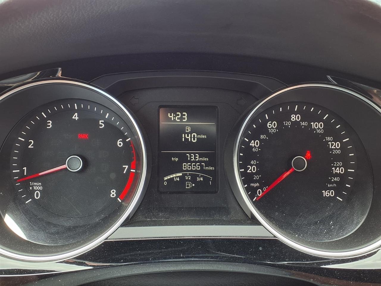 Volkswagen Jetta Sedan 4dr Man 1.8T Sport PZEV 2016