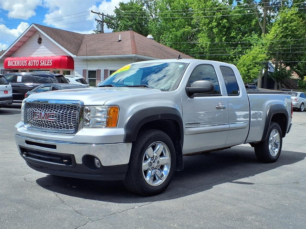 GMC Sierra 1500 4WD Ext Cab 143.5" SLE 2013