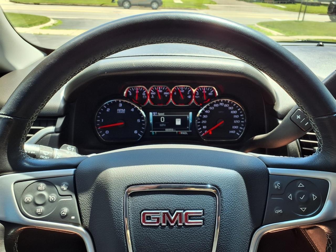 GMC Yukon 4WD 4dr SLT 2020