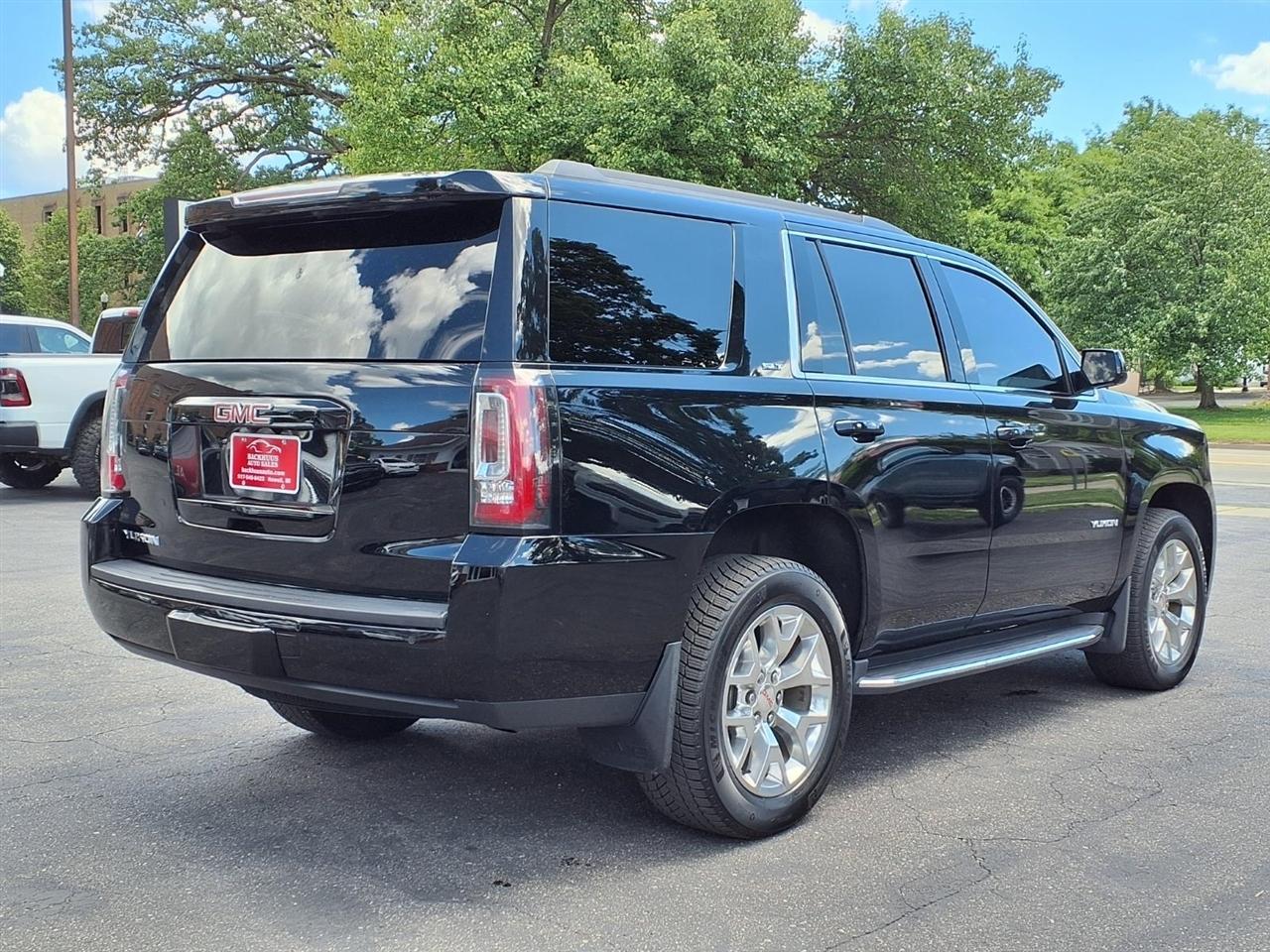 GMC Yukon 4WD 4dr SLT 2020